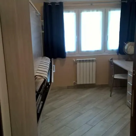 Karina House - קומו