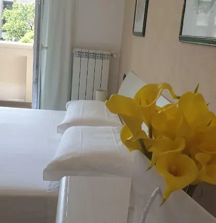 Karina House - קומו