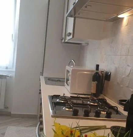 Karina House - Apartman